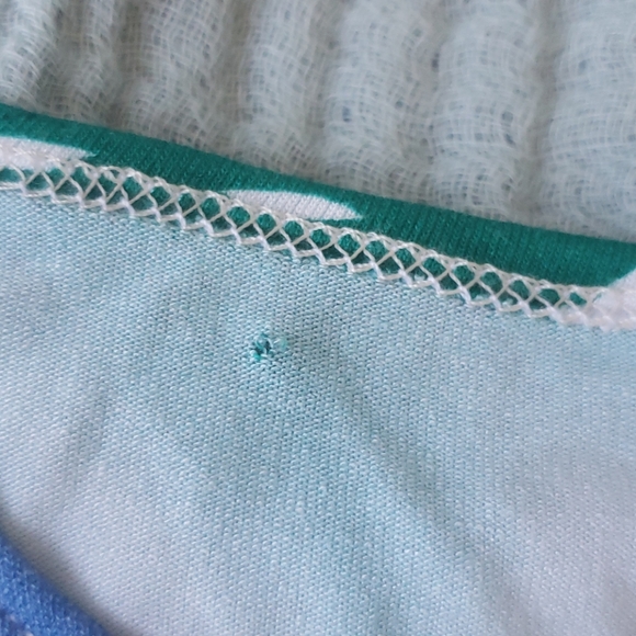 Beautiful crop top - Picture 5 of 5